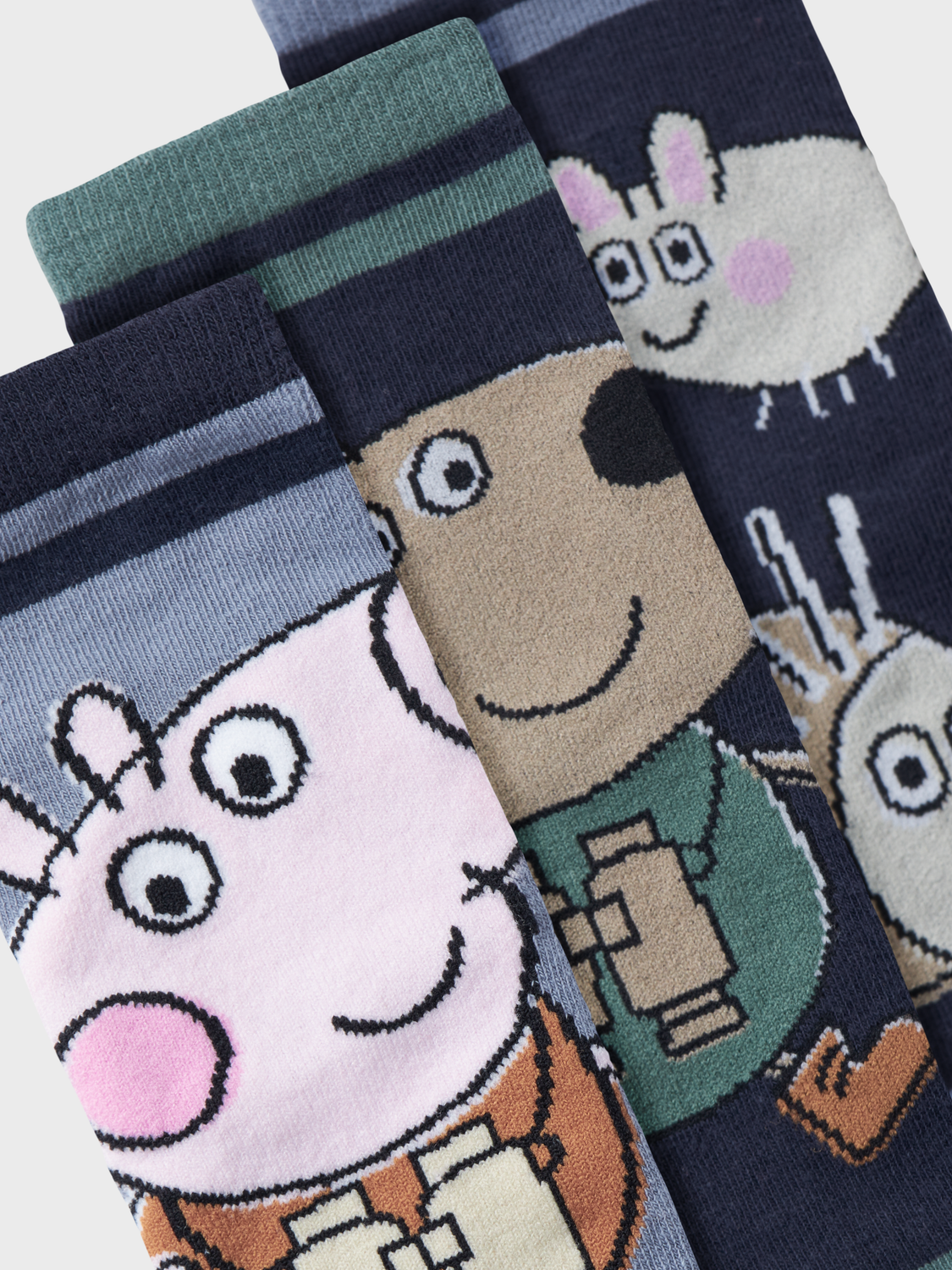 model_shot-front_full